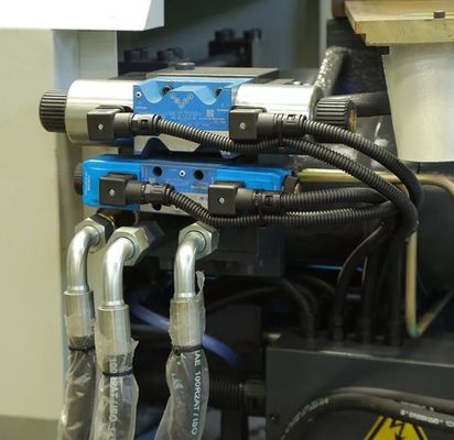 530 Ton High Efficiency Automated Injection Molding Machine PVC Parts Molds