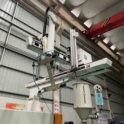 OUCO 800T Save Materials Hydraulic Servo Outdoor Streets Large Capacity Plastic Trash Cans Injection Molding Machine